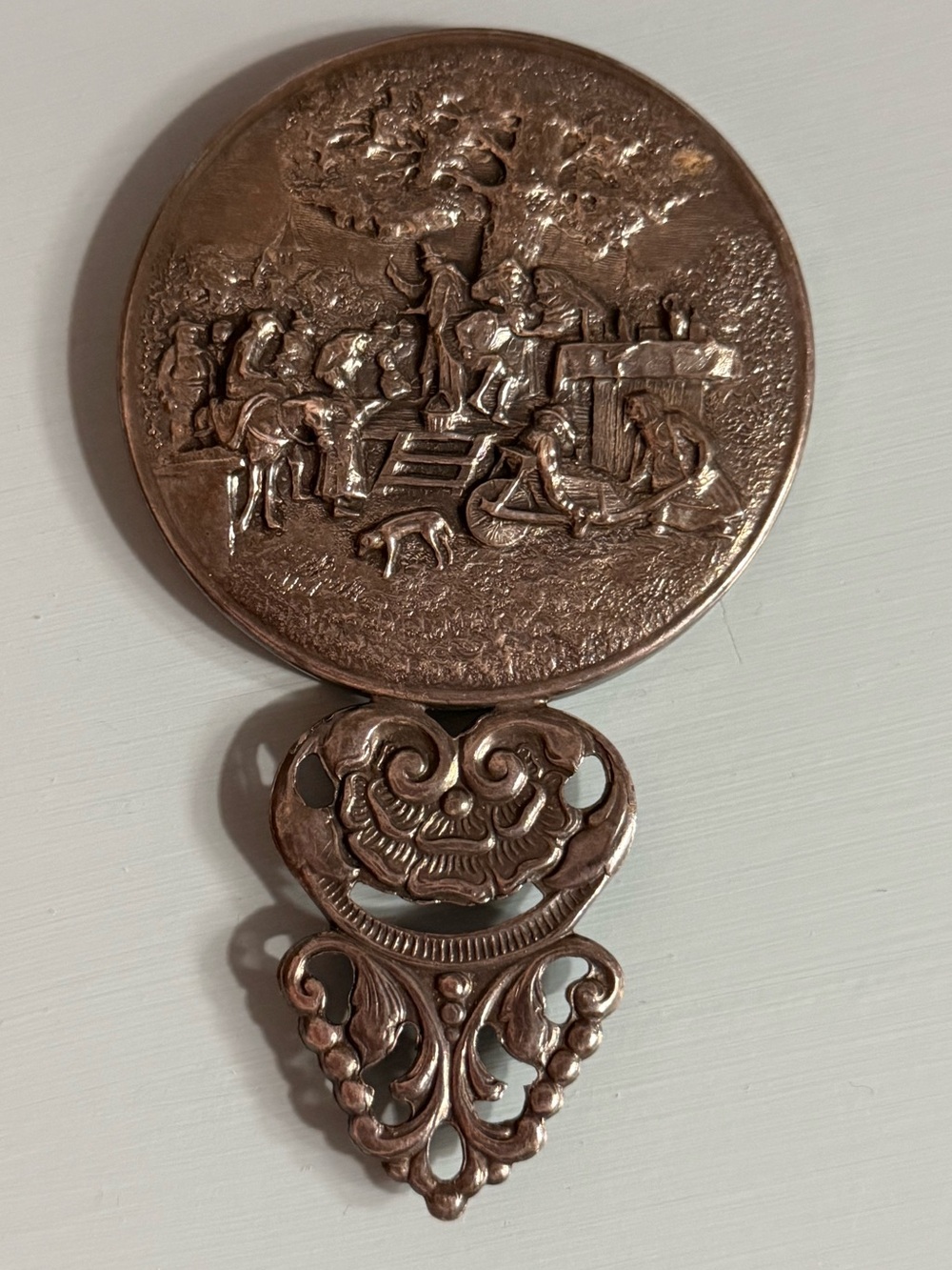 ✨VINTAGE HAND HELD MIRROR✨